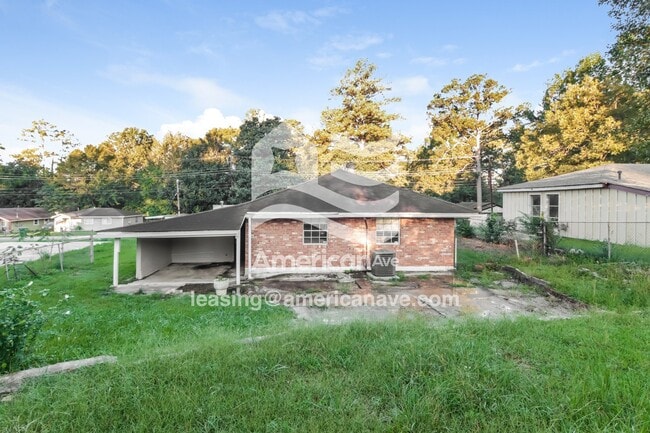 Building Photo - 3110 Urban Ave