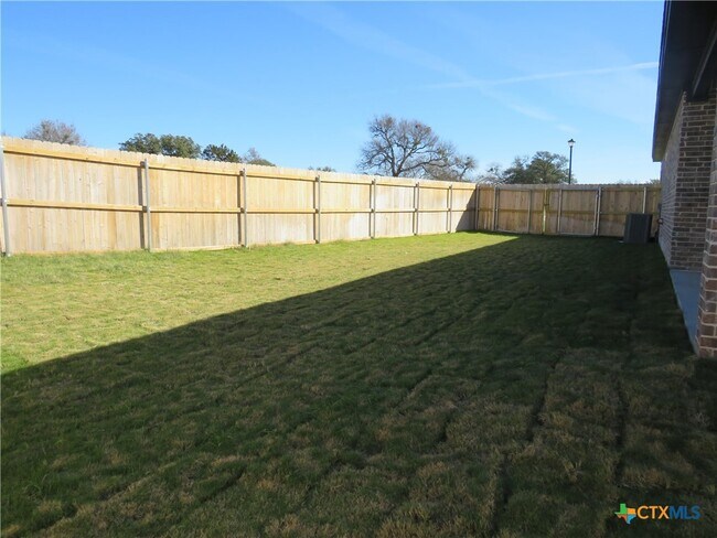 Building Photo - 3225 Tortuga Ct