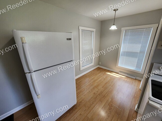 Building Photo - Charming 2 Bedroom Home in Hebron