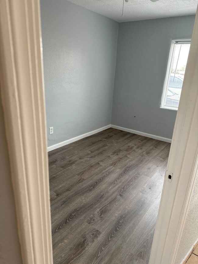 Floorplan - 328 Rhode Island (New) St NE