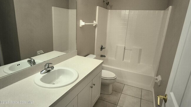 Building Photo - 582 Consolata Ave NW