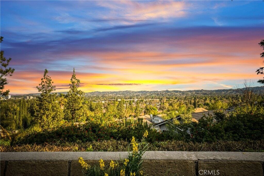Building Photo - 7224 Bouquet Dr