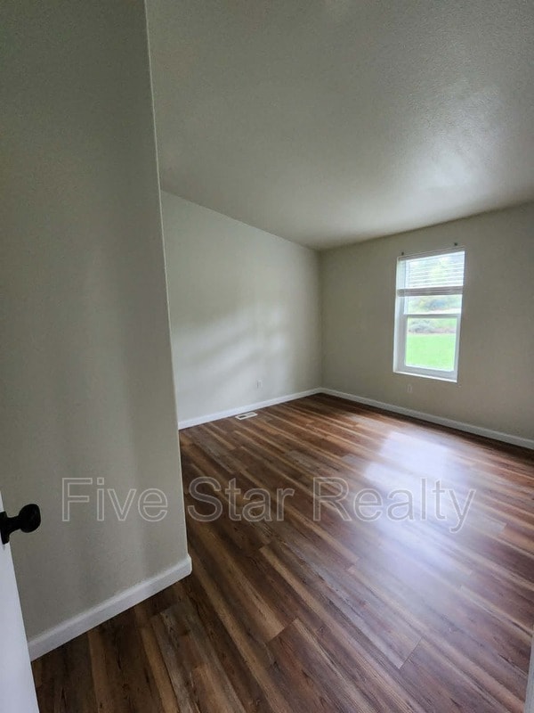 Building Photo - 12051 Kimberly Rd