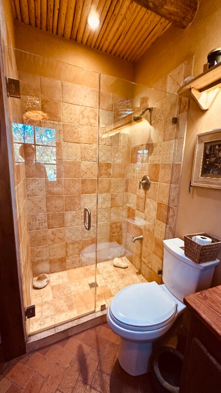 Building Photo - 824 Canyon Rd