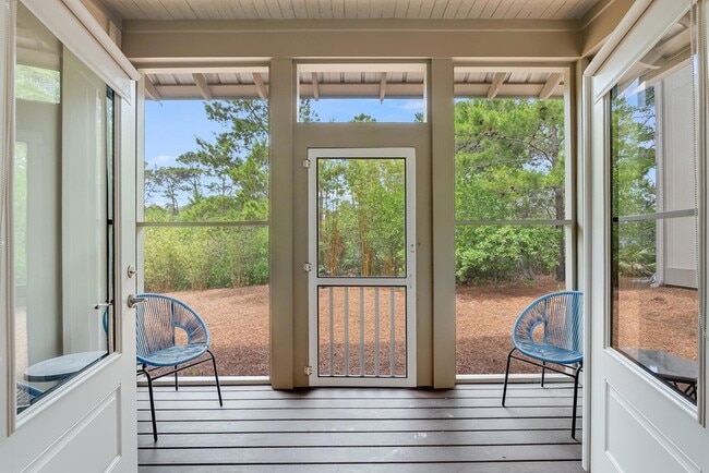 Building Photo - 45 Pine Knoll