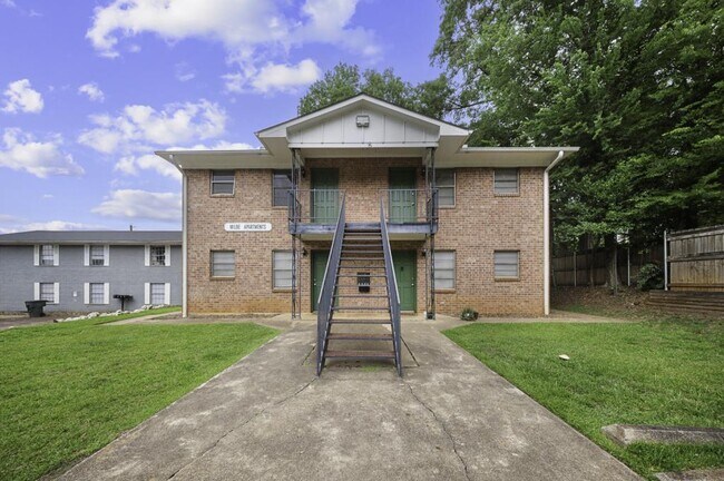 Building Photo - 304 Powers St
