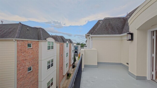 Building Photo - 1844 Colquitt St