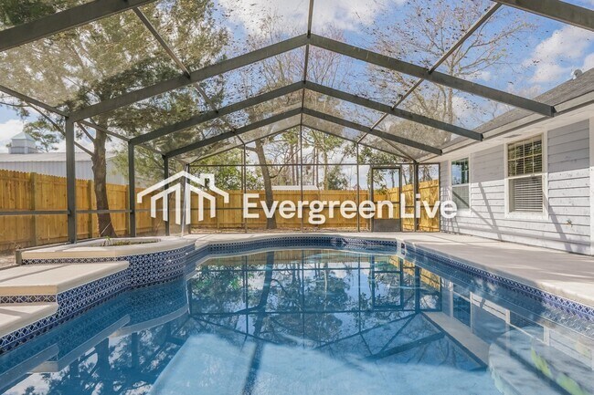 Building Photo - 2969 Ruskin St