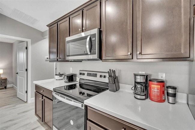 Building Photo - 6193 Cabal Ln