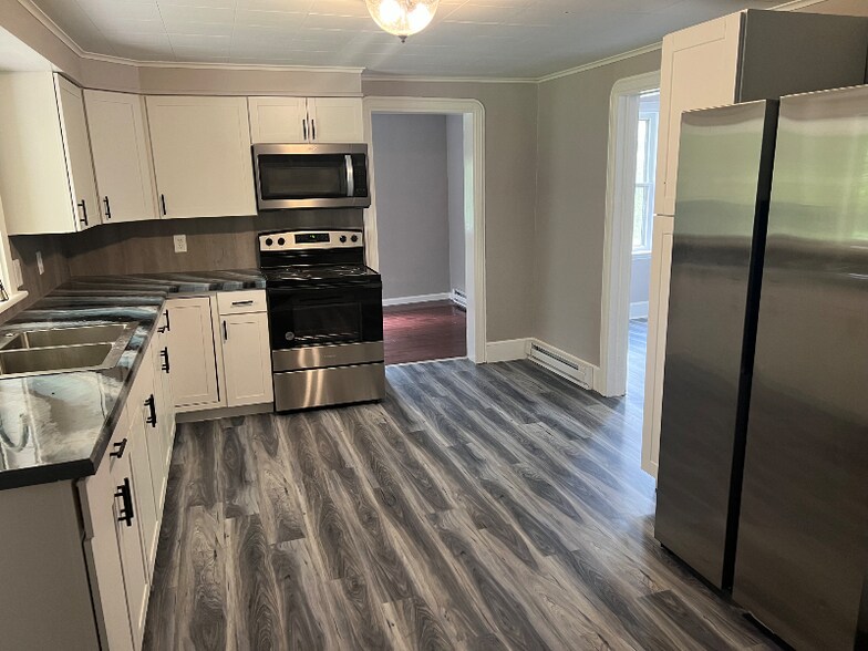 Primary Photo - 5539 Mislevy Rd