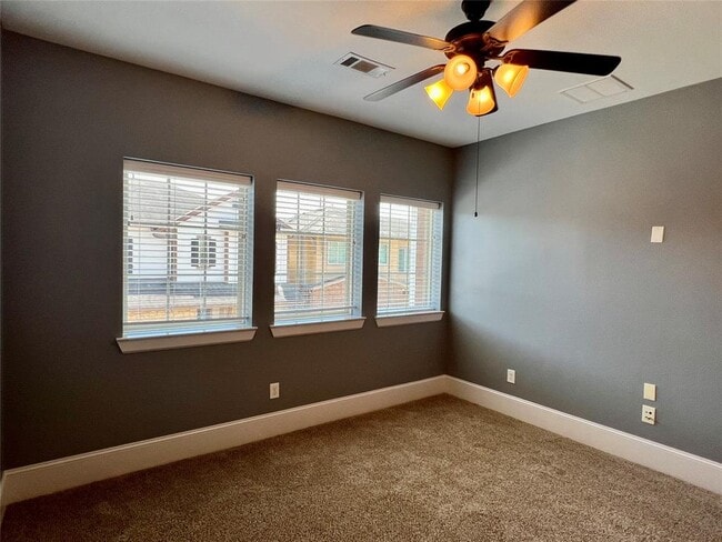 Building Photo - 8832 Ashbloom Ln