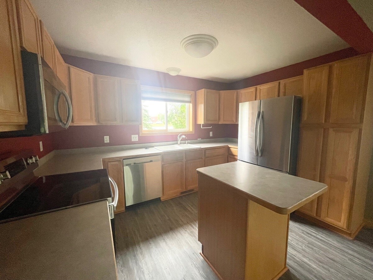 Building Photo - 13924 Glendale Trl