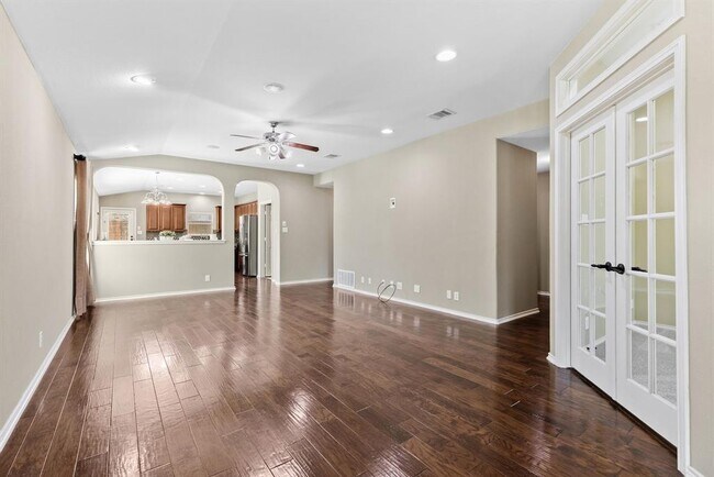 Building Photo - 1621 Westmeadow Trail