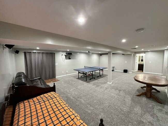 Building Photo - 75 Sweetgum Ln