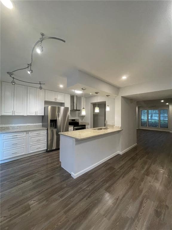Building Photo - 6537 Valleyside Rd
