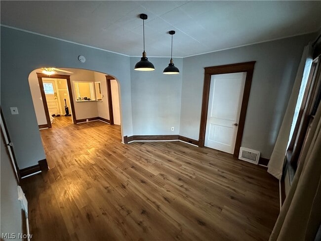 Building Photo - 4408 Alpha Ave