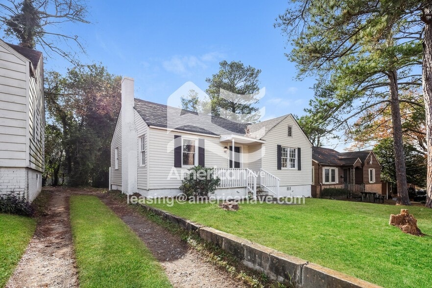 Building Photo - 2782 Suwanee Ave