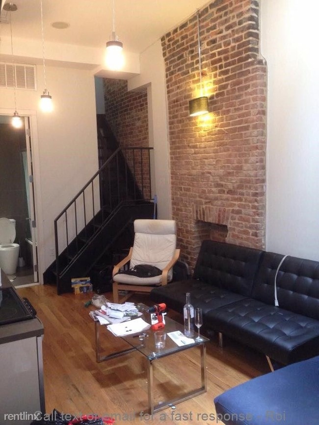 Building Photo - 187 Bedford Ave