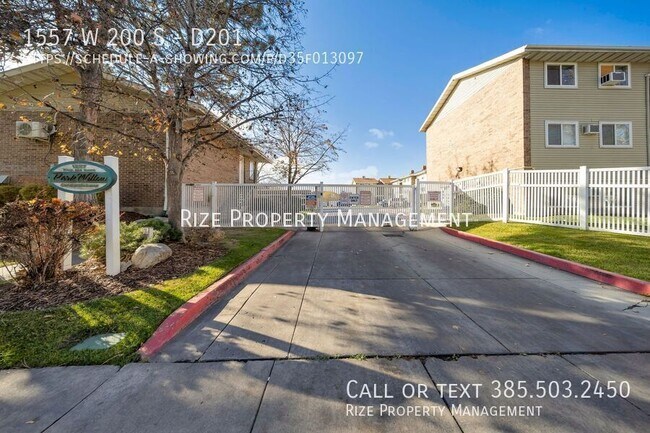 Building Photo - 1557 W 200 S