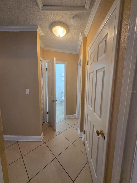Building Photo - 1630 Summerdale Dr