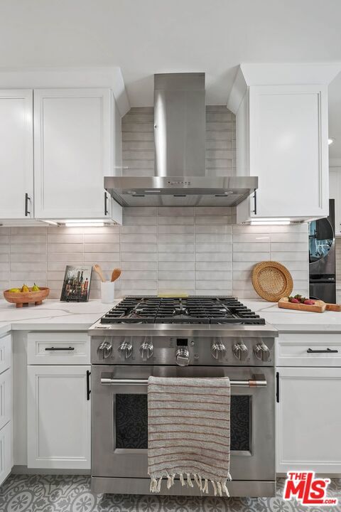 Building Photo - 9677 Charleville Blvd