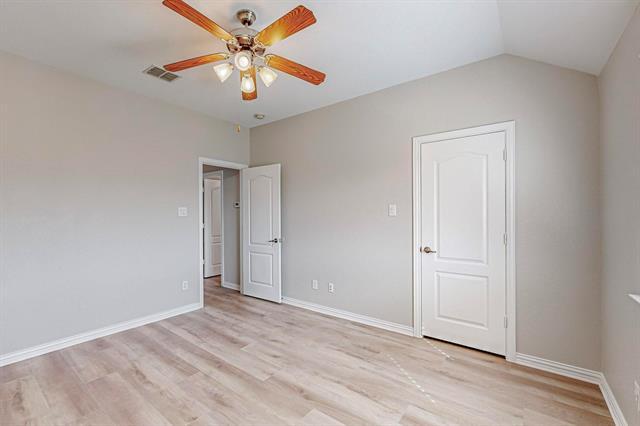Building Photo - 2108 Harris Pl