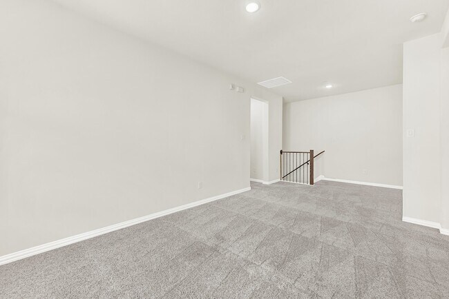 Building Photo - 8993 Swallowtail St