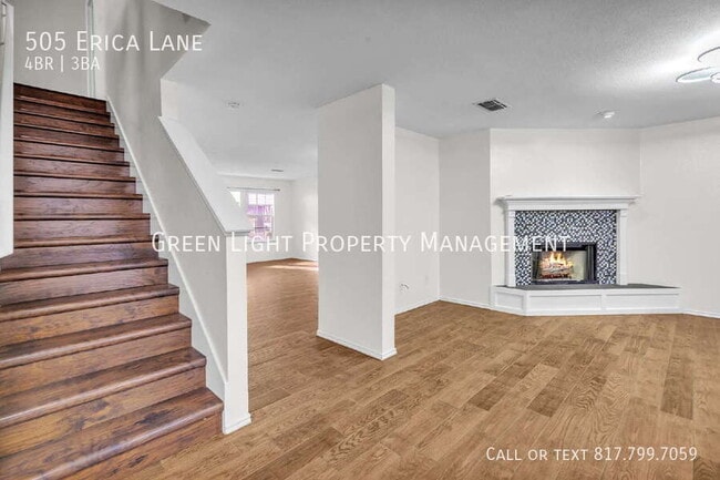 Building Photo - 505 Erica Ln