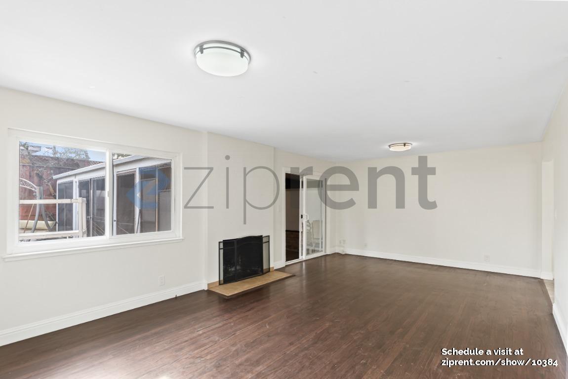 Building Photo - Unit