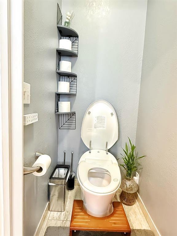 Building Photo - 6162 N Brookline Ave