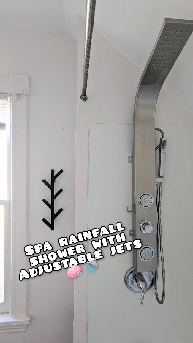 Building Photo - 609 Van Buren Ave