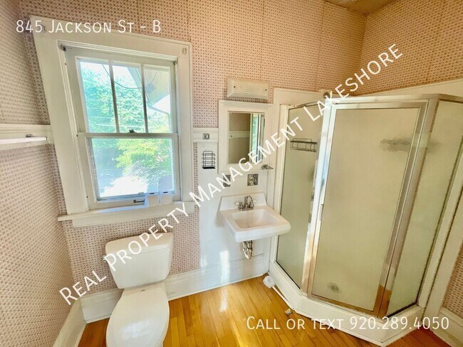 Building Photo - 845 Jackson St