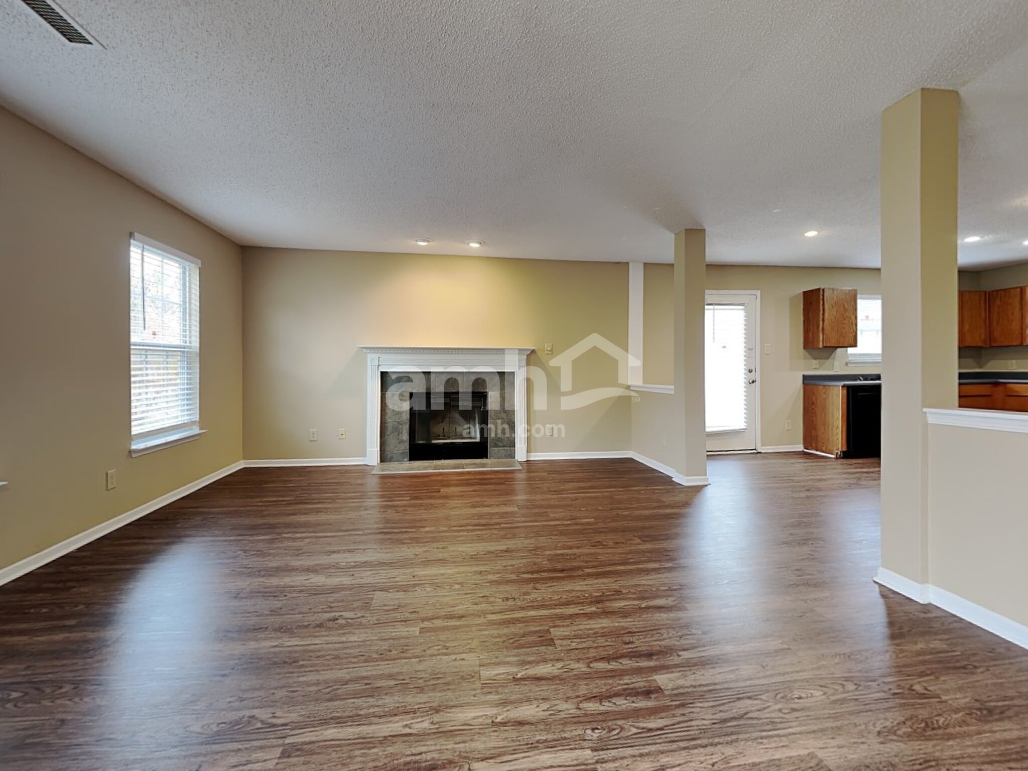 Building Photo - 13426 Allegiance Dr