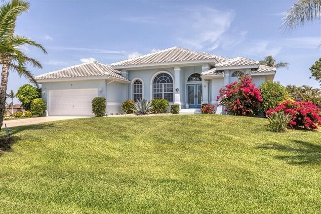 Building Photo - 11 Amberjack Ln