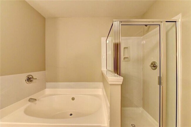 Building Photo - 6225 Apple Rose Dr