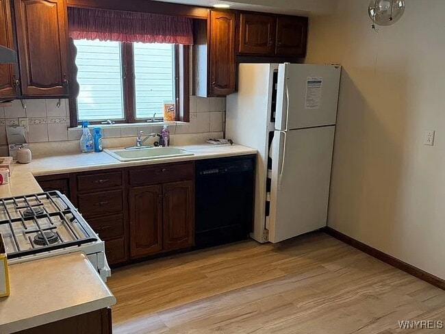 Building Photo - 300 North Park Ave