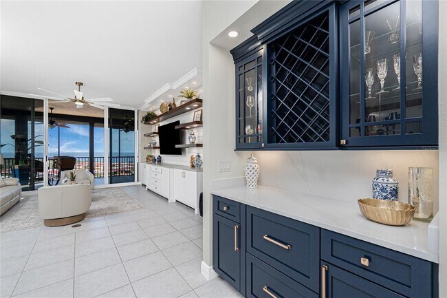 Building Photo - 3313 Sunset Key Cir