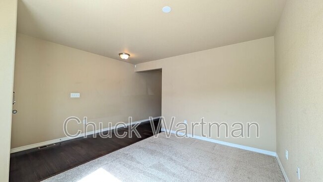 Building Photo - 6767 Sandyford Lane