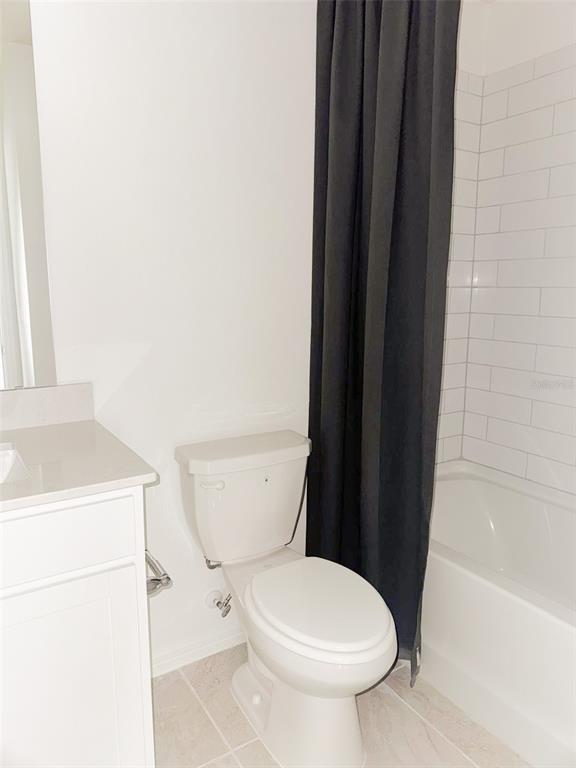 Building Photo - 1889 Summer Serenity Dr