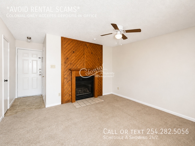Building Photo - 211 Sorrell Dr