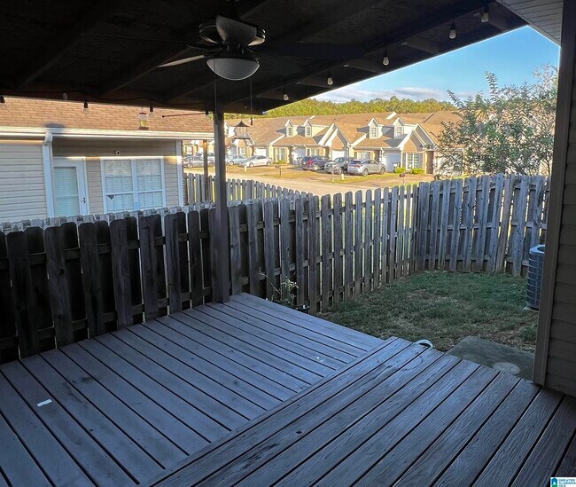 Building Photo - 2304 Crowns Ln