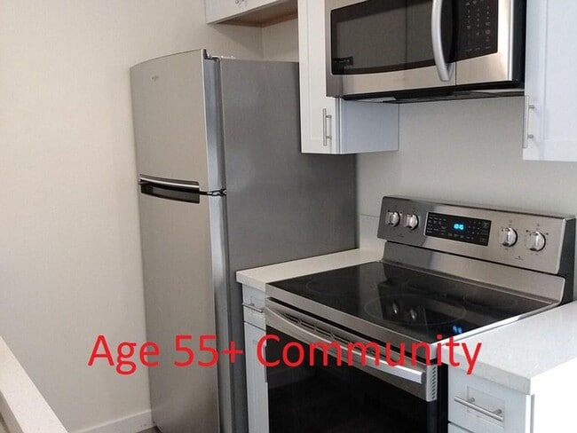Building Photo - Age 55+ Only - Remodeled One Bedroom Condo...