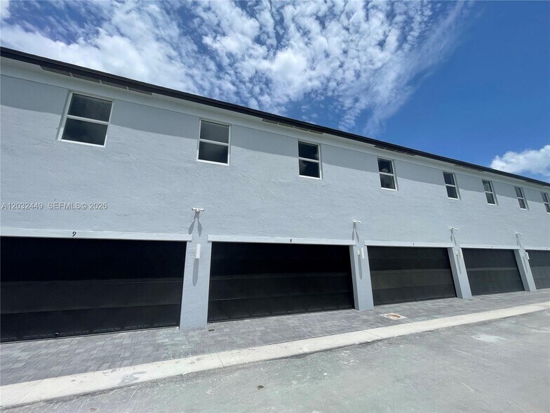 Building Photo - 12460 SW 248th St