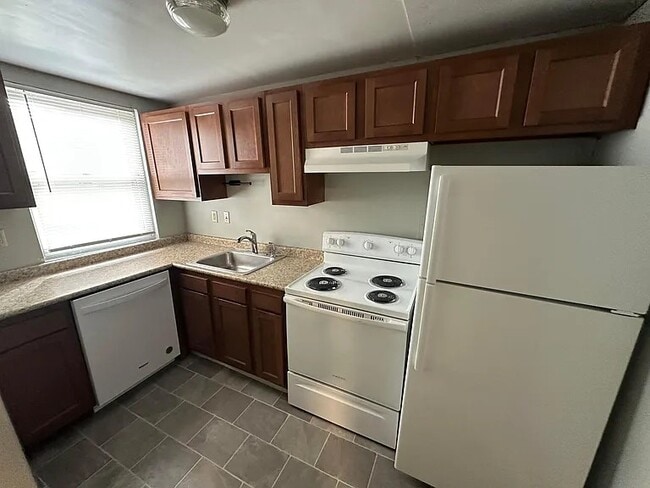 Building Photo - 987-989-989 Oregon Ave