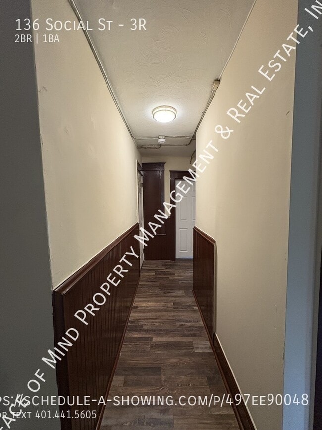 Building Photo - 136 Social St