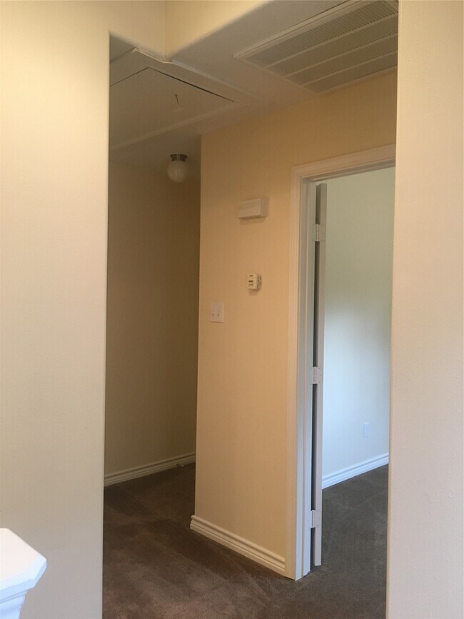 Building Photo - 10642 Logger Pines Trail