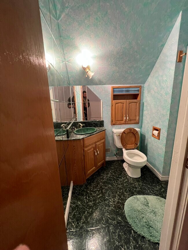 Building Photo - 1506 Murietta Dr