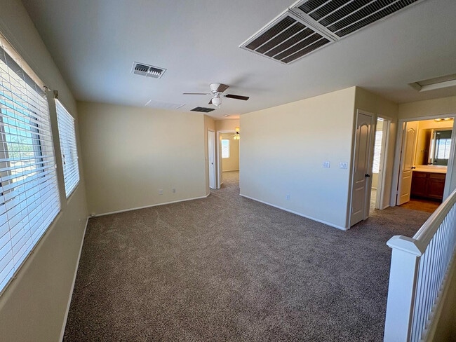 Building Photo - 16126 W Meade Ln