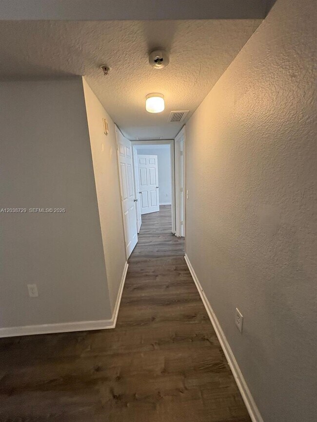 Building Photo - 15410 SW 284th St
