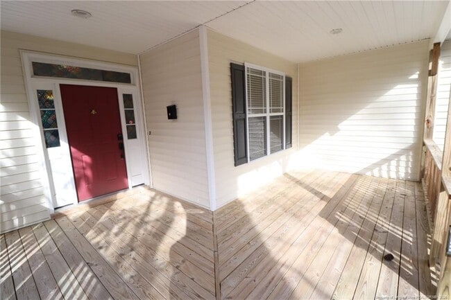 Building Photo - 214 Sylvia Ln